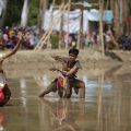 Spektakuler Pesona Seni Lumpur Taliwang Sumbawa Barat