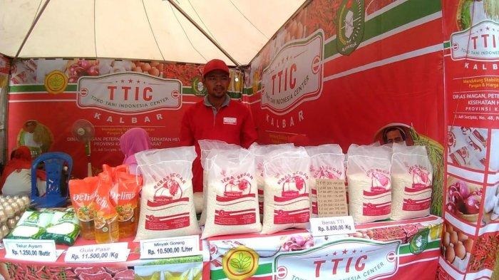 deretan-sembako-murah-yang-dipamerkan