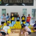 Atlet Pelatnas Cipayung Sumbang Sembako Untuk Korban Covid-19