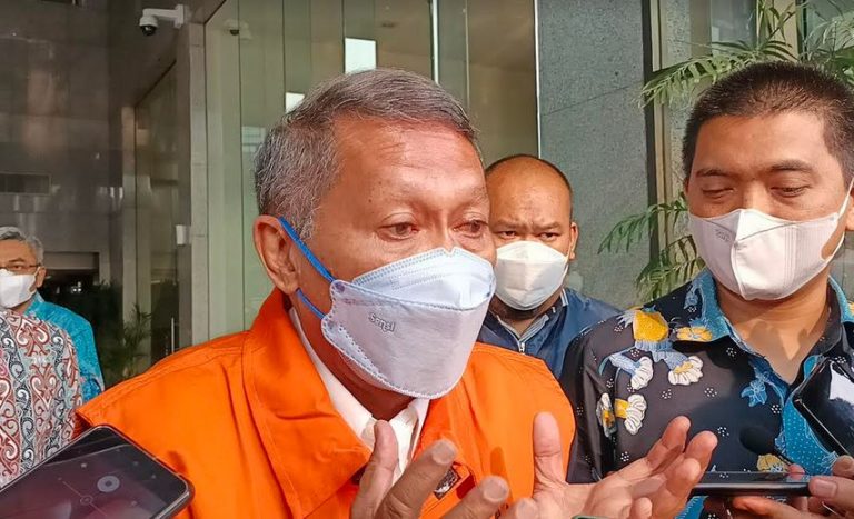 RJ Lino ditahan KPK