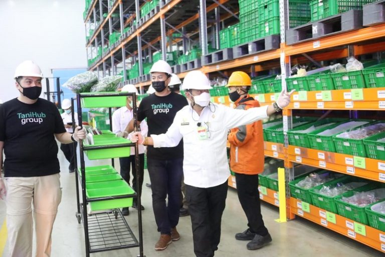 Menteri Pertanian, Syahrul Yasin Limpo hari ini (21/4) meresmikan National Fulfillment Center (NFC) milik TaniHub.