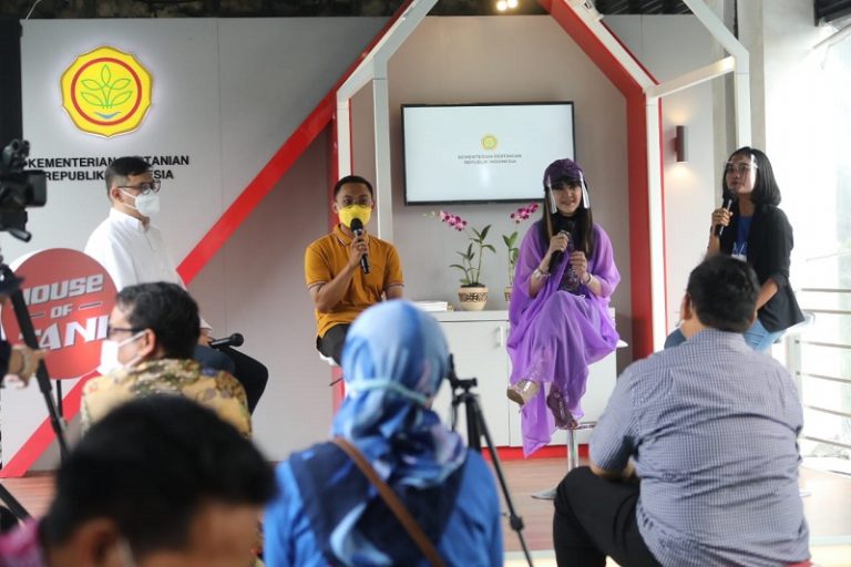 Tik Talk spesial ngabuburit ramdhan yang bertemakan Cokelatku, Cokelatmu, Cokelat Indonesia di House of Tani Gedung PIA Kementerian Pertanian,