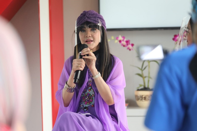 Penyanyi senior sekaligus Owner IP Chocolate, Ita Purnamasari