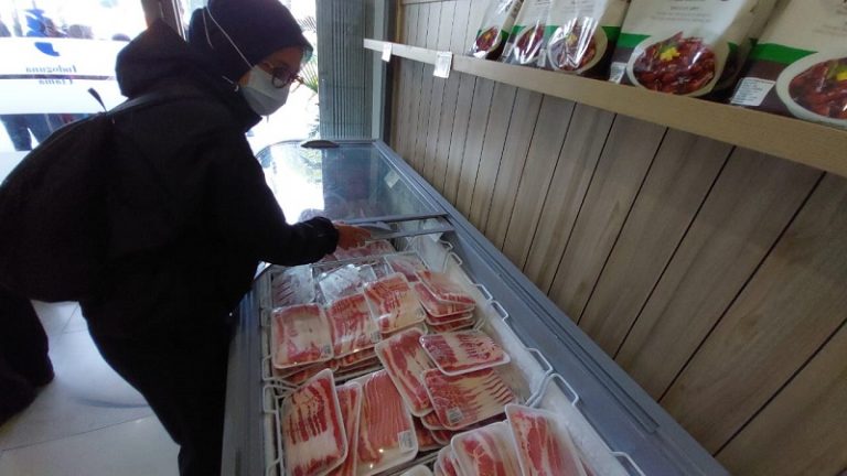 Meat Shop Mitra Tani