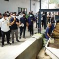 Menteri Pertanian, Syahrul Yasin Limpo Cek Stock beras Di Bekasi,Jawa Barat.