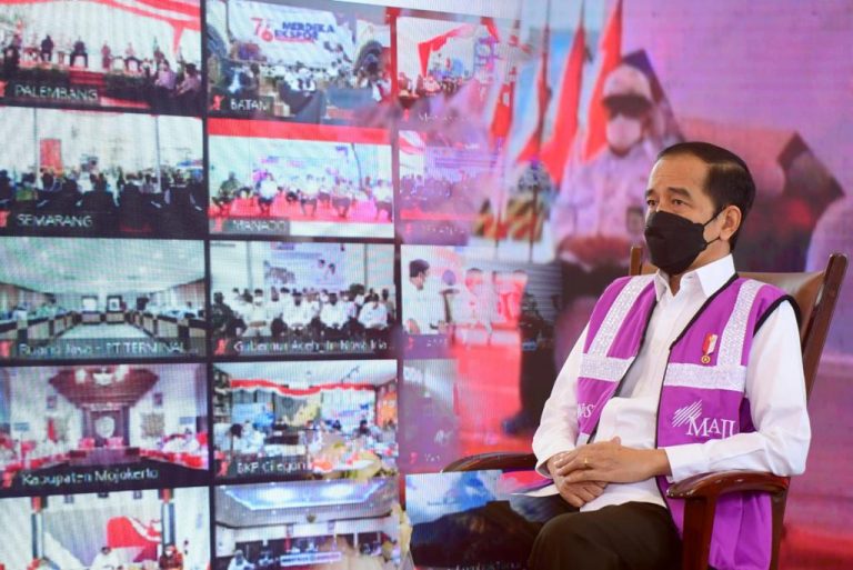 Presiden Jokowi Melepas program Merdeka Ekspor