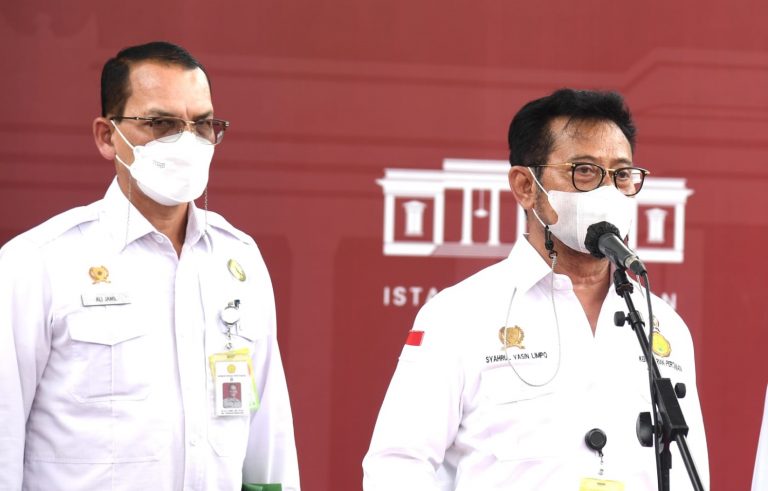 Menteri Pertanian Syahrul Yasin Limpo dalam keterangannya seusai mengikuti rapat Di Istana Negara