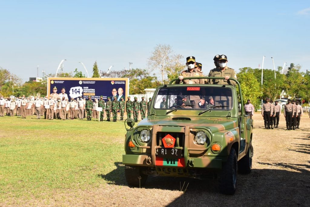 Kupang - Menteri Pertanian (Mentan) Syahrul Yasin Limpo mendorong Badan Karantina Pertanian untuk memperketat setiap produk pangan dan makanan yang masuk melalui pintu-pintu bandara dan pelabuhan seluruh Indonesia.