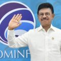 Menkominfo Terima Penghargaan TOP Leader on Digital Implementation 2021