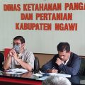 Kementan Bersama Kostraling dan Bulog Lakukan Serap Gabah di Ngawi