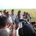 Hasil Melimpah, Mentan SYL Panen Raya Perdana Padi di Karawang