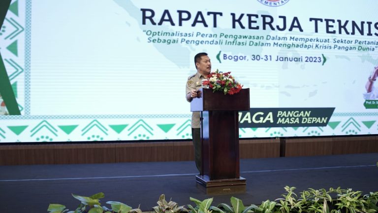 Inspektorat Jenderal Kementan Jan Samuel Maringka saat membuka Rapat Kerja Teknis Pengawasan yang digelar di Bogor, Jawa Barat.