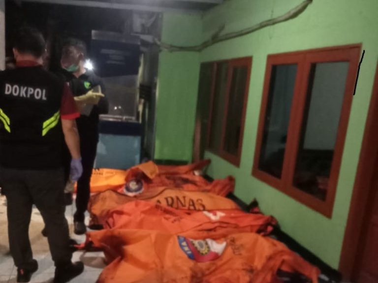 Korban Meninggal Akibat Kebakaran Depo Pertamina Plumpang Koja Jakarta Utara, Jumat (3/3).