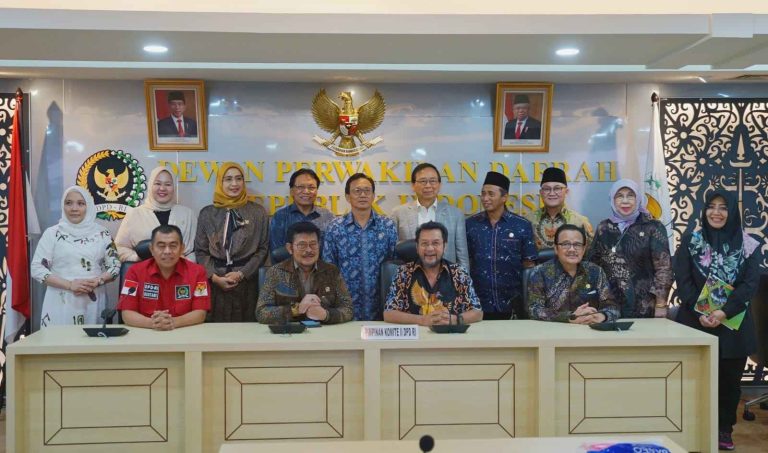 Menteri Pertanian Syahrul Yasin Limpo bersama Ketua Komite II DPD RI, Yorrys Raweyai