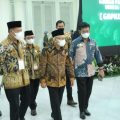 Menteri Pertanian Syahrul Yasin Limpo (Mentan SYL) bersama Wakil Presiden RI K.H. Marruf Amin dalam pengukuhan pengurus Gabungan Pengusaha Kelapa Sawit Indonesia (Gapki) di Istana Wakil Presiden, Jakarta.