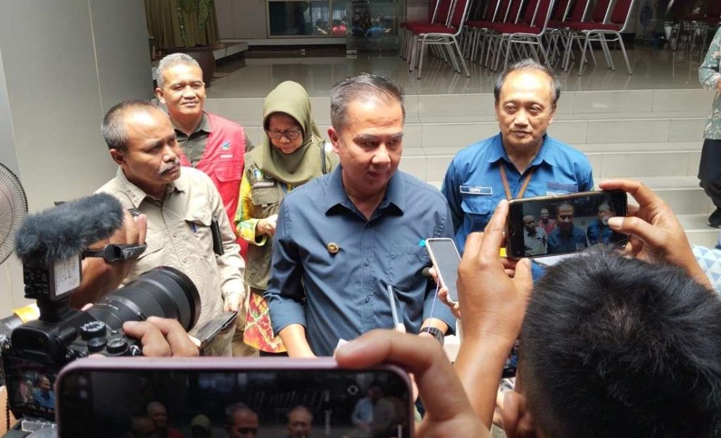 Penjabat Gubernur Jawa Barat Bey Machmudin