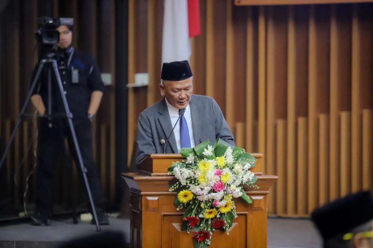 Pj Wali Kota Bandung Bambang Tirtoyuliono