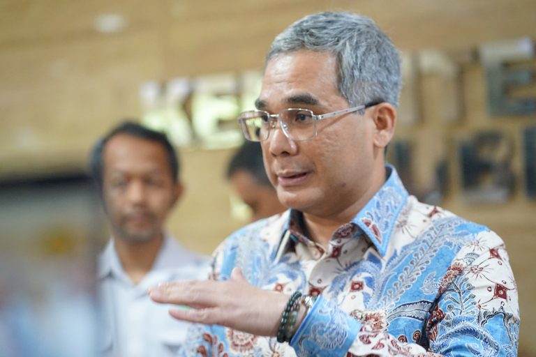 Harvick Hasnul Qolbi, Wakil Menteri (Wamen) Pertanian, pada acara “Optimalisasi  Lahan Melalui Program Kelapa Sawit Tumpang Sari Tanaman Pangan” di  Kanpus Kementan pada  Rabu (15/11).