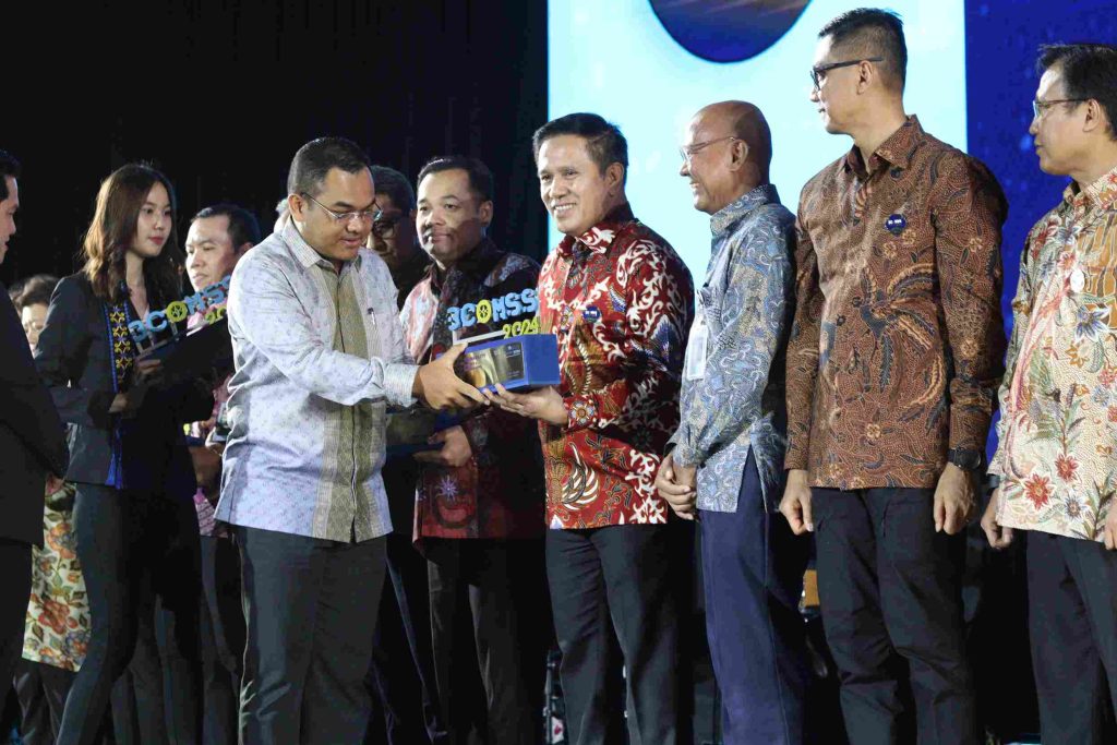 Jamkrindo_keuangan