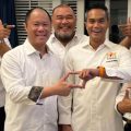 Ketua Umum Kadin Indonesia, Anindya Bakrie (Kanan) bersama Ketua pelaksana Munaslub Kadin Bayu Priawan Djokosoetono (kiri) dan Waketum Japnas, Rahmat Baitullah (tengah). Foto: Istimewa